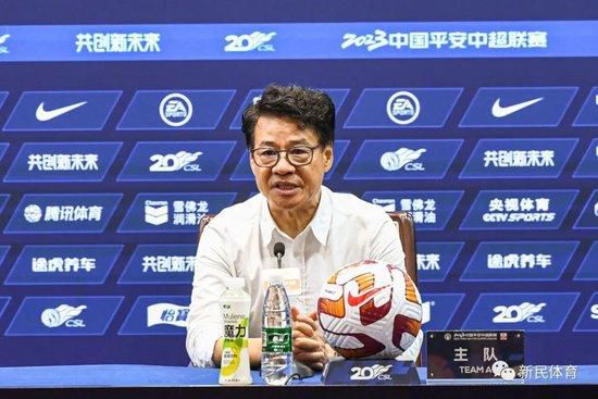 国产精品蜜臂在线观看